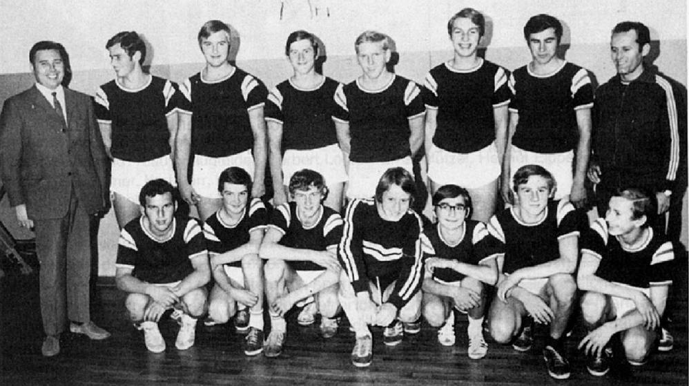Edi Mützel (hinten rechts) im Jahre 1970